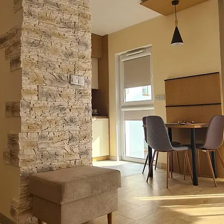 Malta Premium Apartment, Free Parking, Self Check-in 24h, Air-conditioning 波兹南