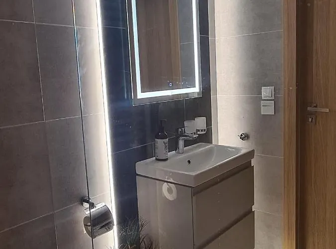 Malta Premium Apartment, Free Parking, Self Check-in 24h, Air-conditioning * Πόζναν