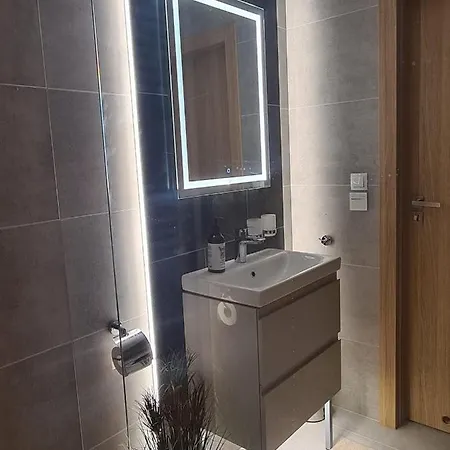 Malta Premium Apartment, Free Parking, Self Check-in 24h * Poznan